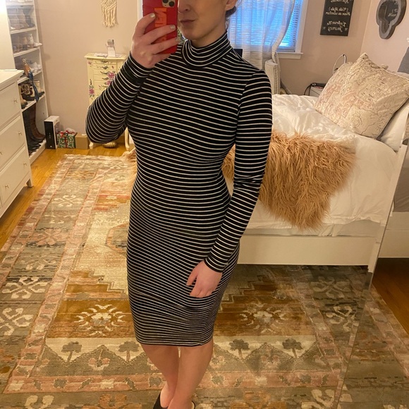 ATM Dress - Picture 1 of 8